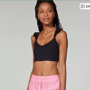 Year of Ours x Barry’s Ruffle Sports Bra Black